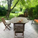 Zsuzsa Apartmanhaz 別荘 *